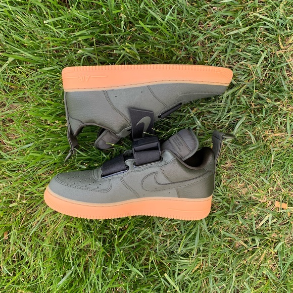 Brand new AIR FORCE 1 UTILITY - Picture 4 of 8